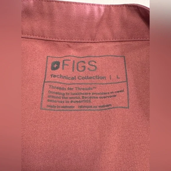 Figs Womens Rafaela Oversized Scrub Top Madarin Collar Mauve Size Large - Picture 3 of 9